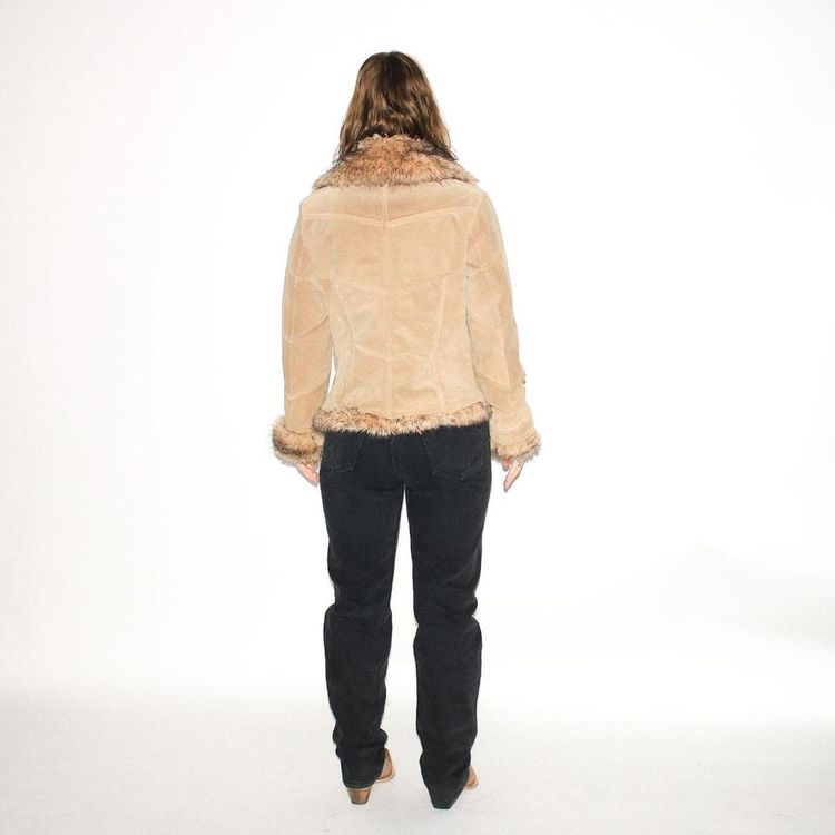 Vintage 90s warm leather jacket in beige 3