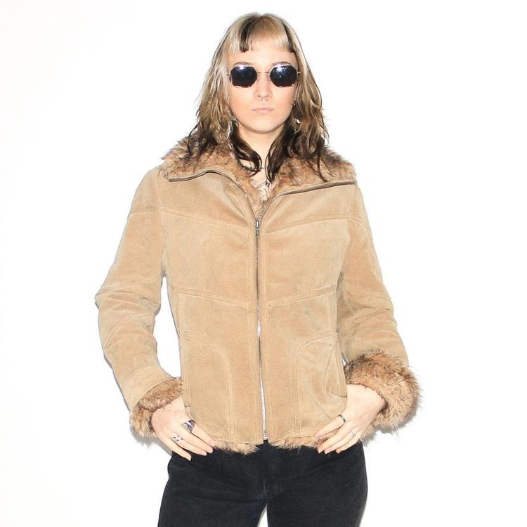 Vintage 90s warm leather jacket in beige 1