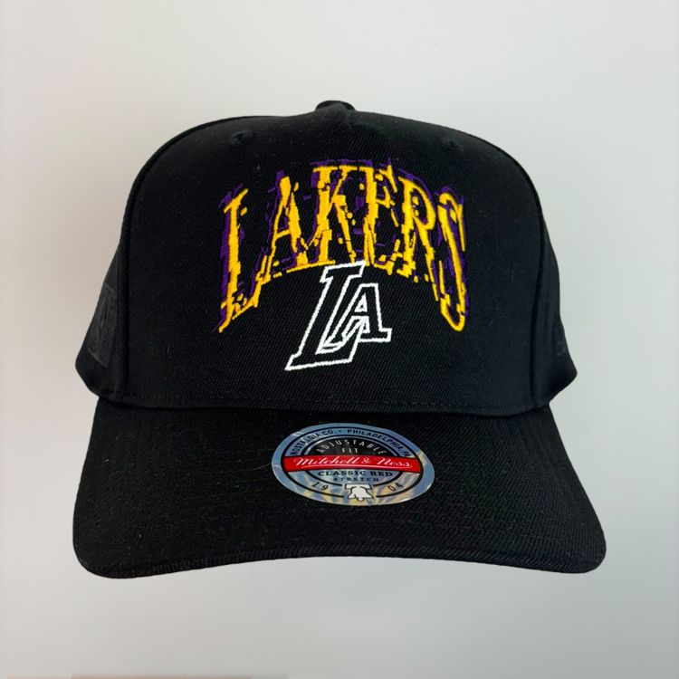 Mitchell & Ness Los Angeles Lakers Black Snapback Hat image 2