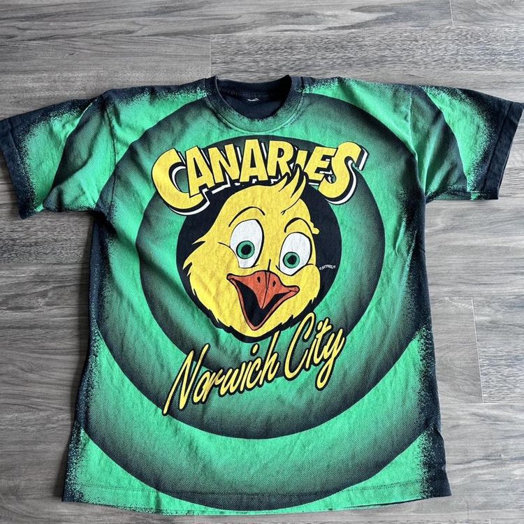 Nutmeg Lovely vintage Norwich city canaries T-shirt product image