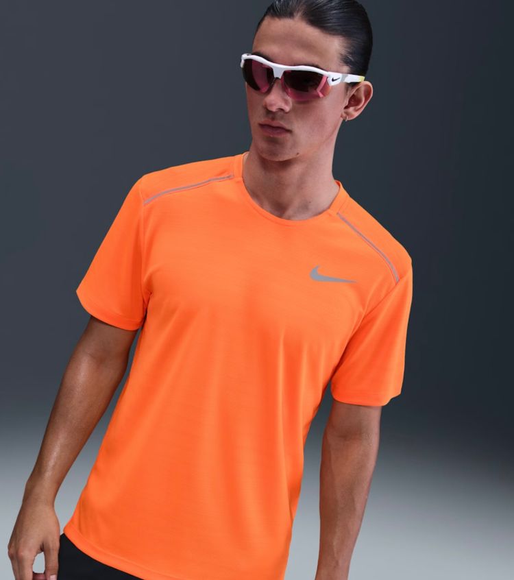Nike Men'S Orange Short Sleeve Athletic T-Shirt & Shorts Miler 2.0