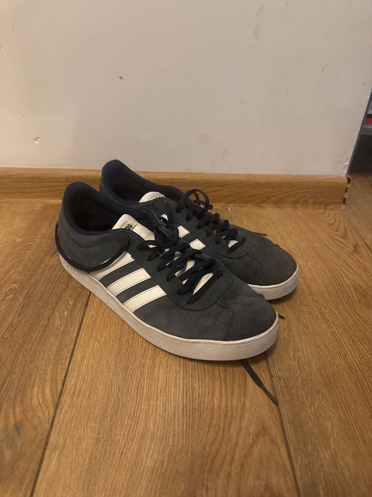 Adidas court 2.0 
