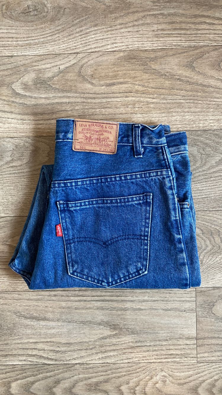 Levi’s 501 Men’s Blue Jeans W34 L36 Straight Leg Button Fly 100% Cotton 10