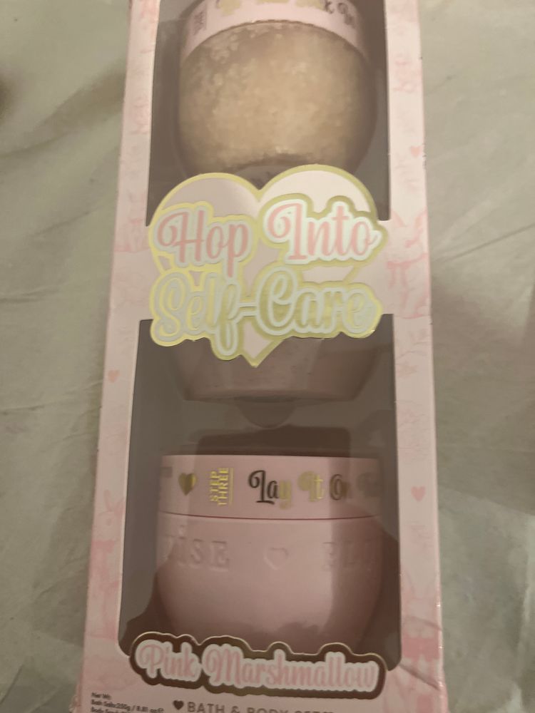 Pink Marshmallow Bath & Body Set obraz 1