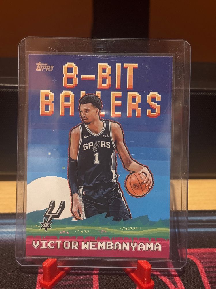 Topps Topps 8-Bit Ballers Victor Wembanyama Basketball Card product image