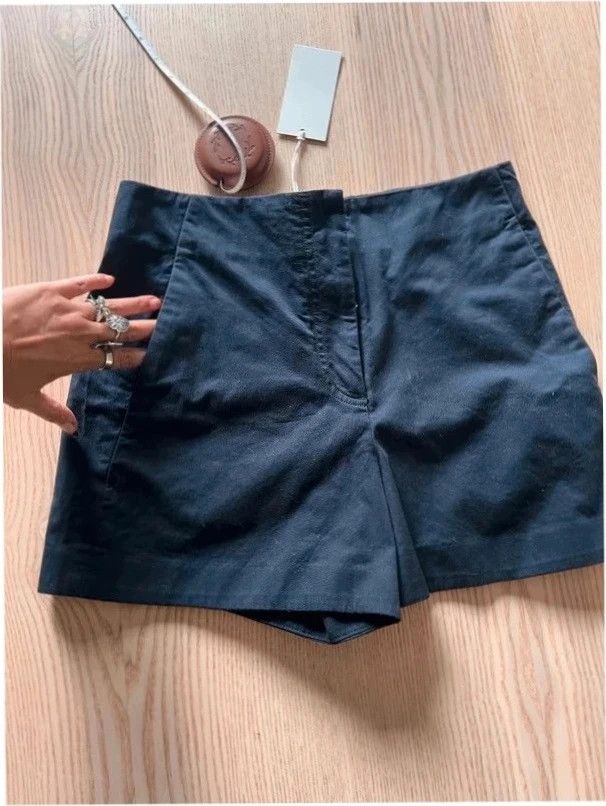 Cos - cotton shorts - beautiful blue - 100% cotton - New - €49