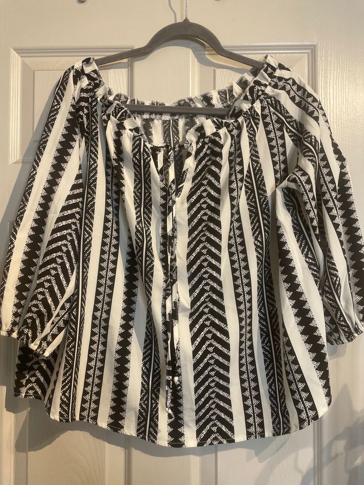 Shein Black And White Patterned Blouse