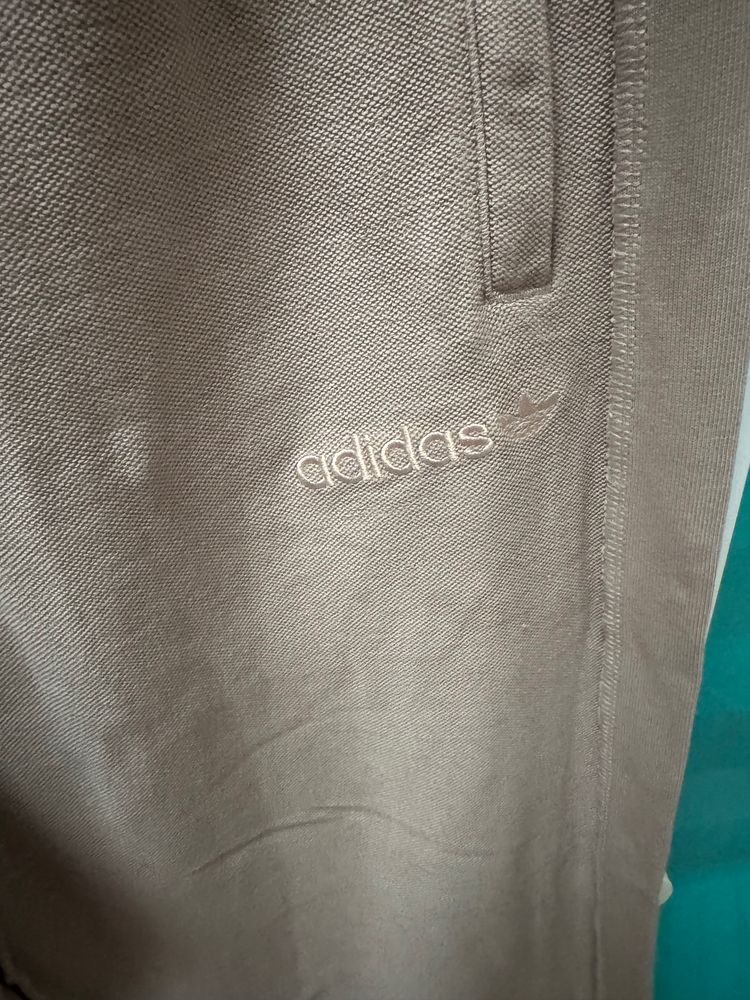 Adidas Sweatpants 2