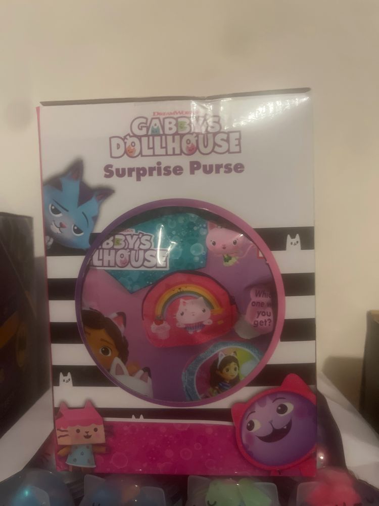 Dollhouse 12 gabbys Dollhouse Surprise Purse product image