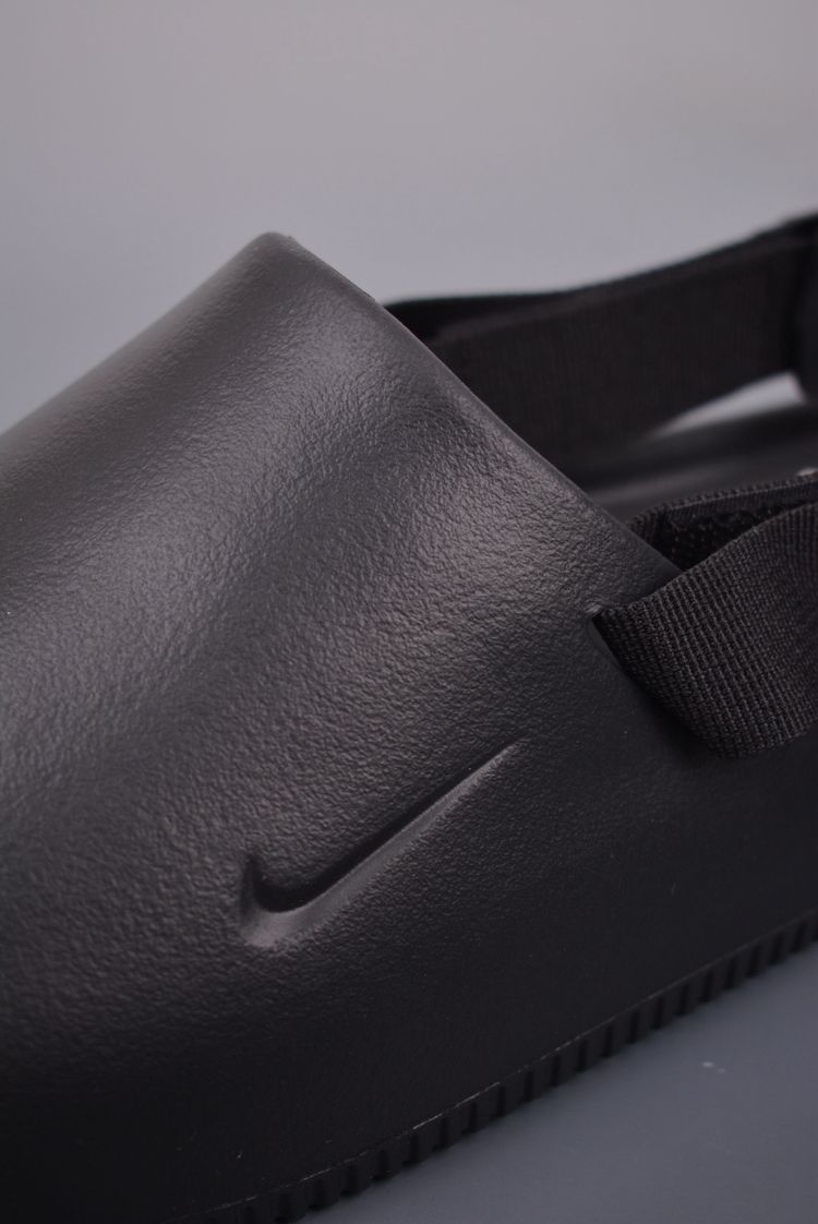 Nike Black Slip-On Clogs With Adjustable Strap image 8