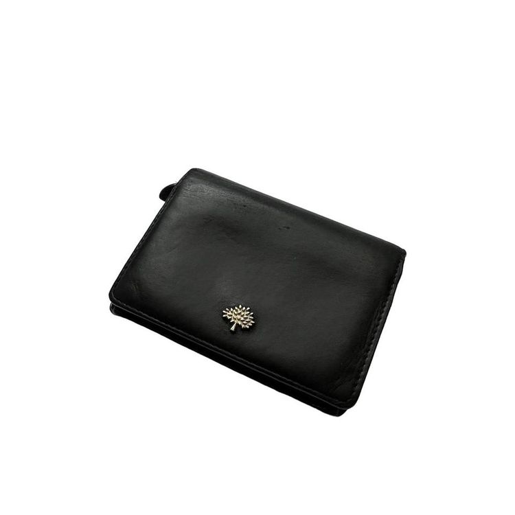 Vintage Mulberry Wallet in black leather. Iconic Tree logo embossed on the front with a spell-out l
