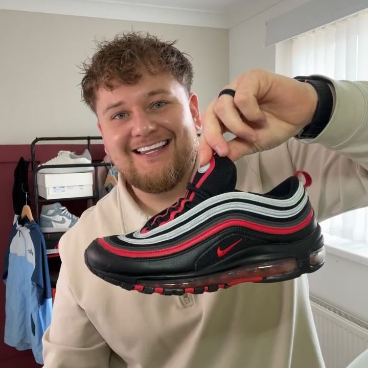 Nike NIKE AIR MAX 97's (SIZE 6 UK)  product image