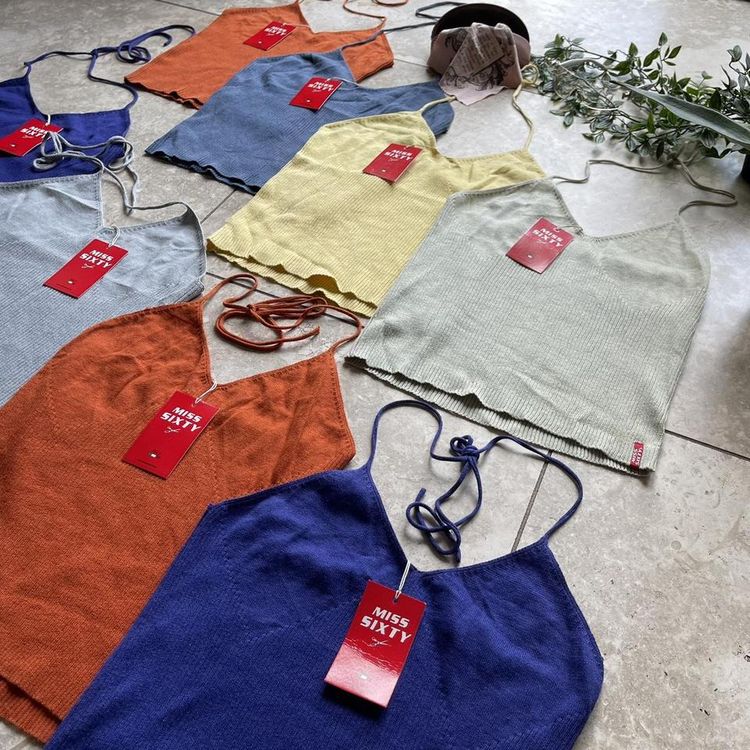 Vintage 90s Miss Sixty Halterneck tops imagen 2