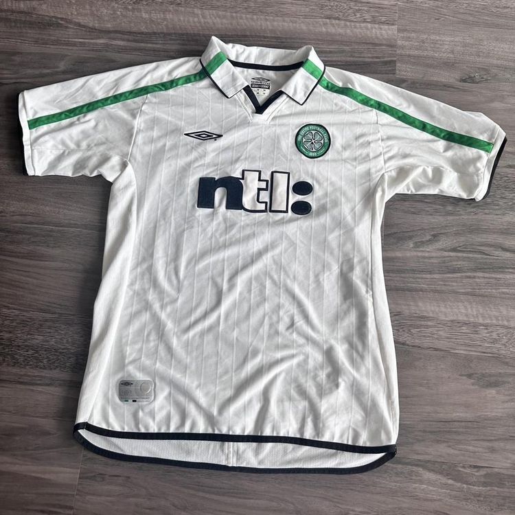 Umbro Umbro celtics away football shit 2001 product image