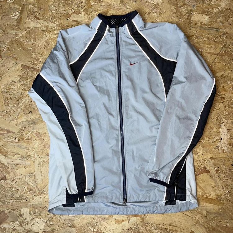 Vintage Nike Swoosh Embroidered 2000s Windbreaker Jacket 2