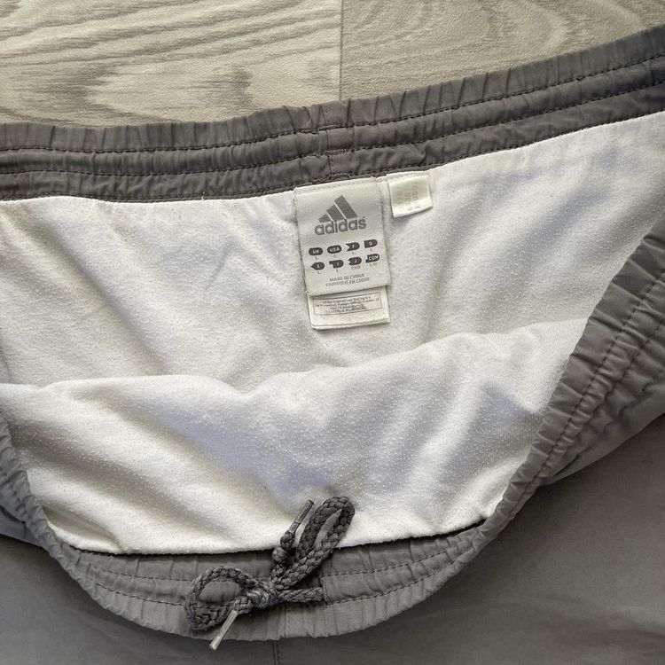 VINTAGE Y2K ADIDAS SUMMER SHORTS image 4