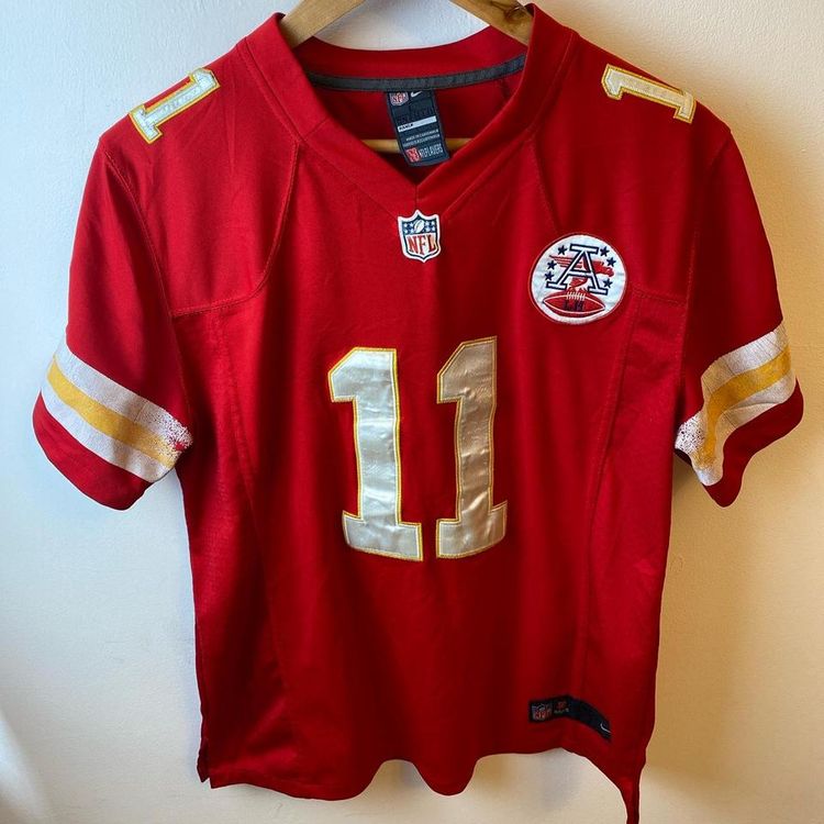 American Vintage Nike nfl Kansas city chiefs smith American football t-shirt/jersey red.  Number 11 - full Embriodary product image