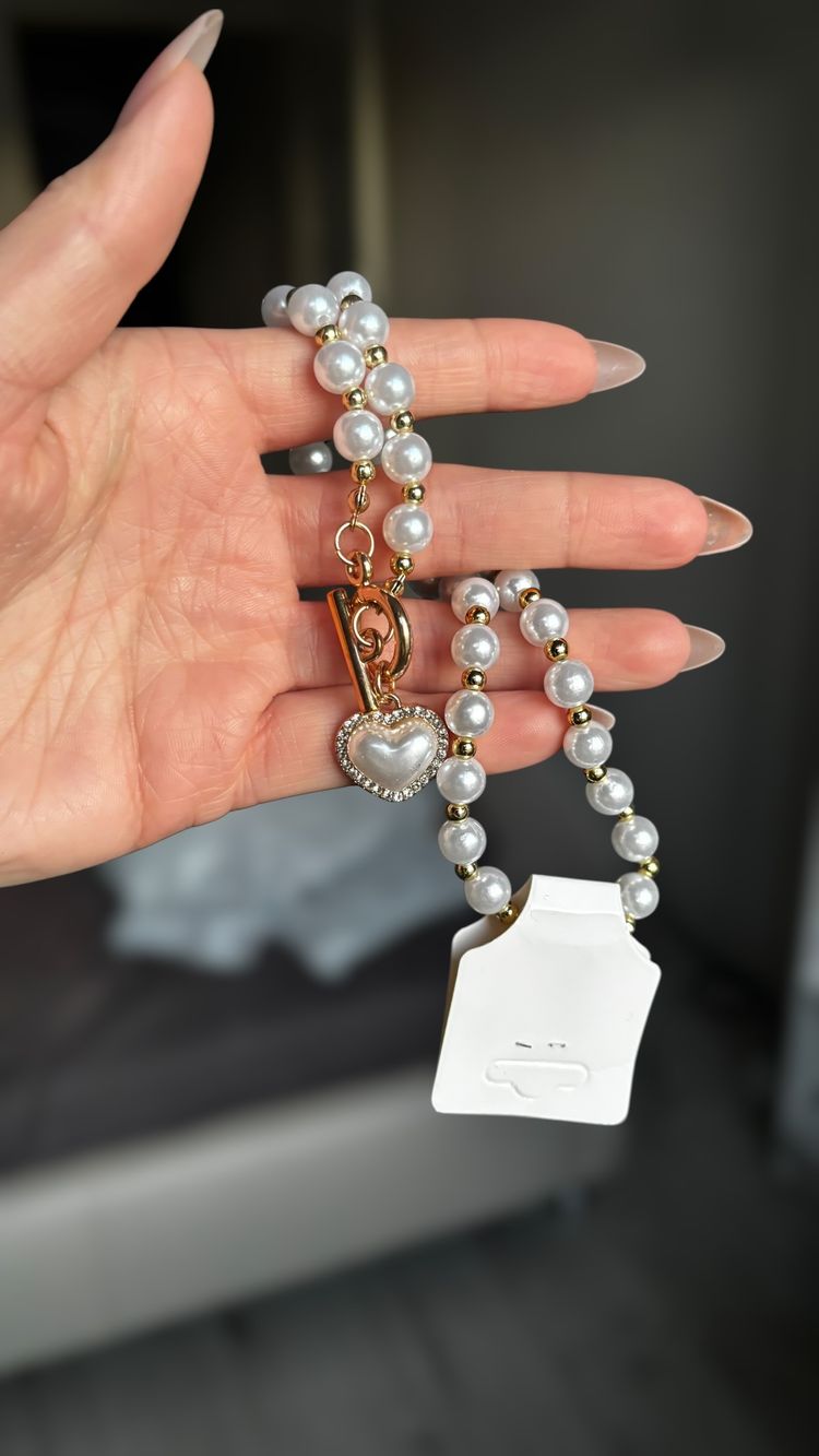 Other Pearl necklace With Heart Charm product image