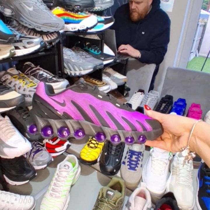 Other Air Max DN8 SE Hyper Violet/ Noir 
UK8.5 product image