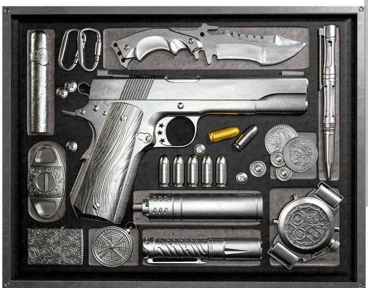  2oz 999 silver Pistol & Kit coin