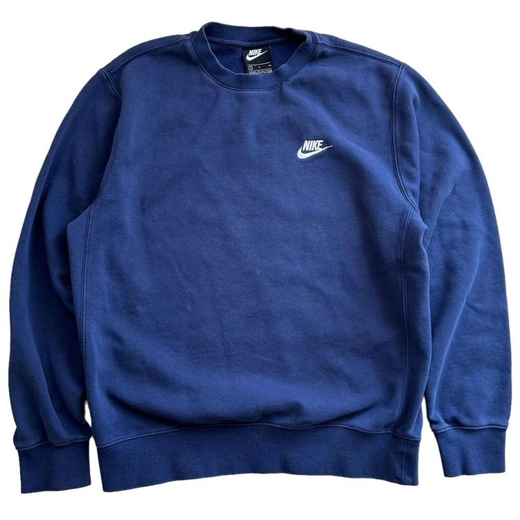 Nike Nike blue basic small logo crew neck sweatshirt. product image