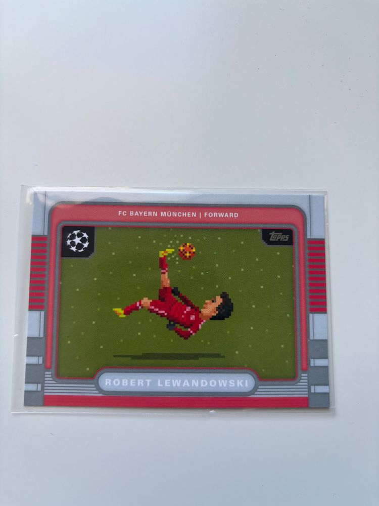 Topps Robert Lewandowski Football Trading Card product image