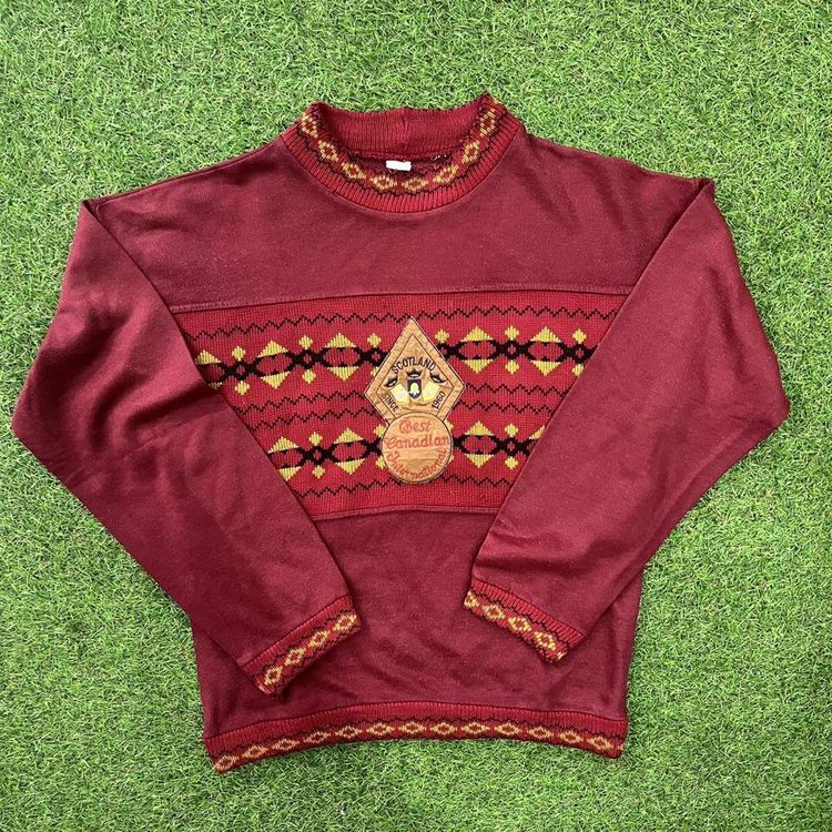 Burgundy unbranded sweatshirt 1