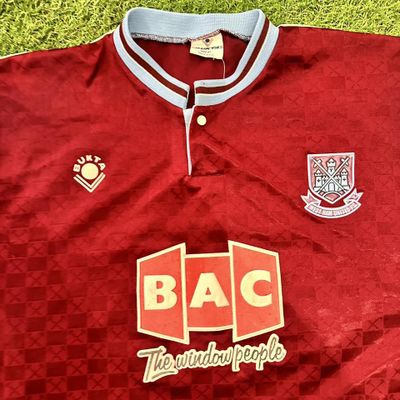1989-1990 West Ham home football jersey 2
