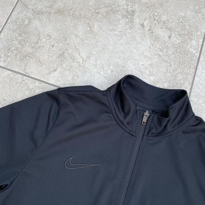 Nike jacket 7