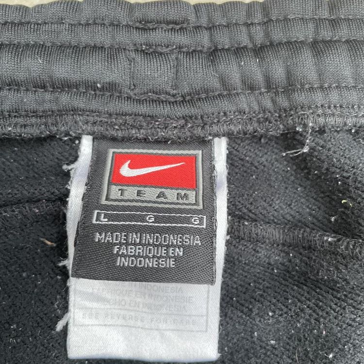 Vintage nike tracksuit bottoms image 5