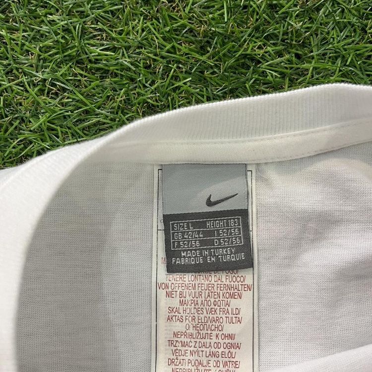 White Nike OLE t-shirt image 3