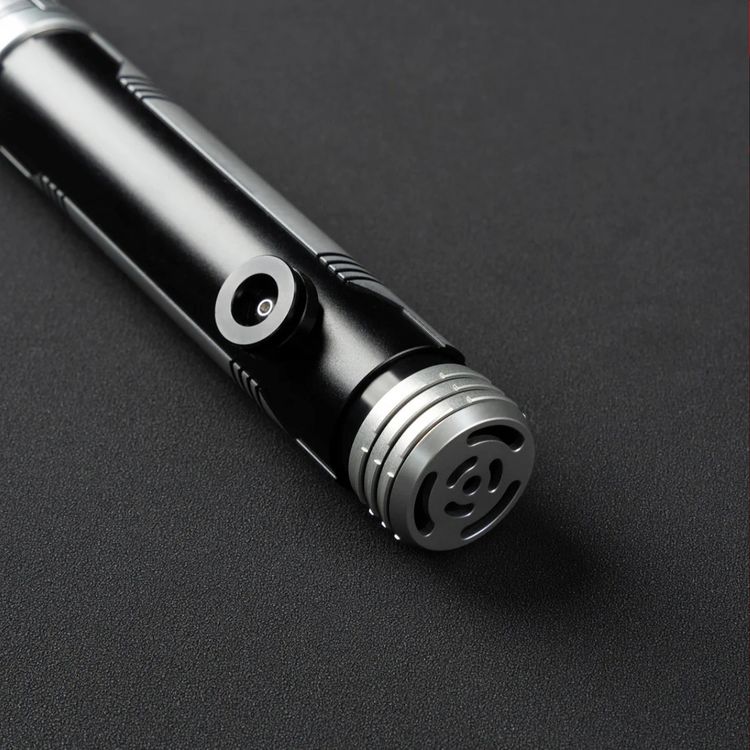 Star Wars Aurora Combat Lightsaber 5