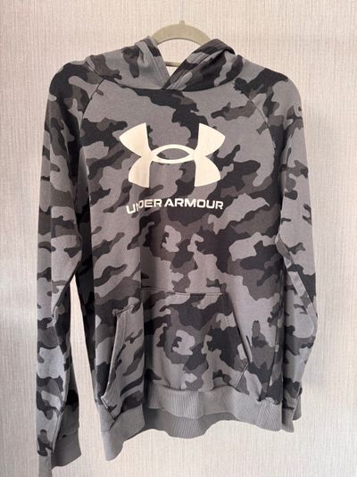 Under Armour Camo Hoodie