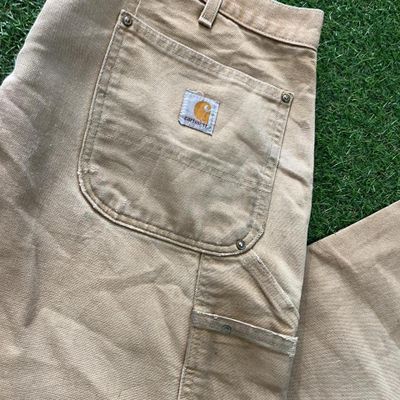 Tan Carhartt jeans 2