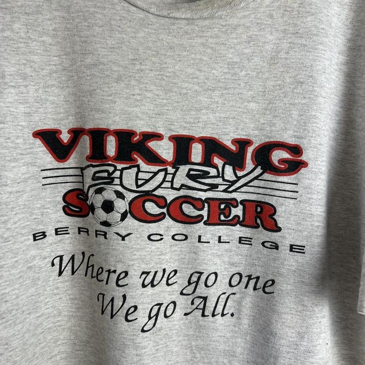 Vintage adidas USA college football t shirt 2