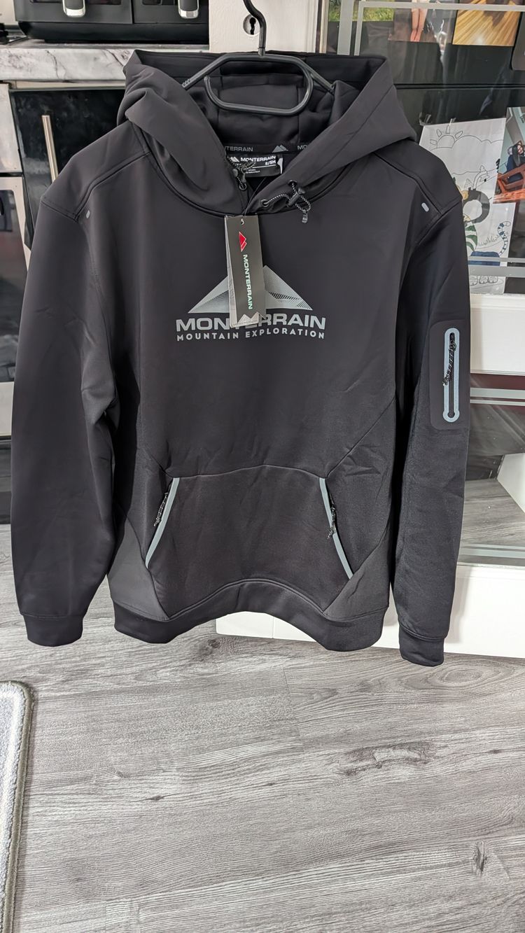 Montrain Black Hoodie And Black Pants - Small Mens 