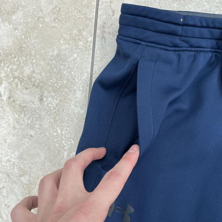 Under armour tracksuit bottoms image 5