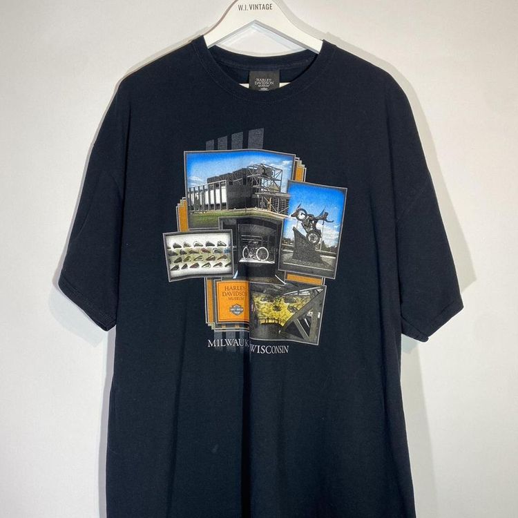 Harley Davidson T-shirt size 2XL Harley Museum. Amazing print excellent condition.