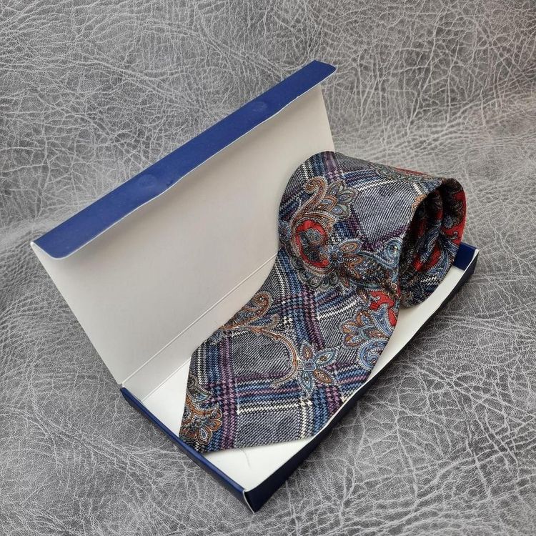 Vintage Tie, Mens Necktie, Paisley necktie, Floral Tie, Geometric tie image 2