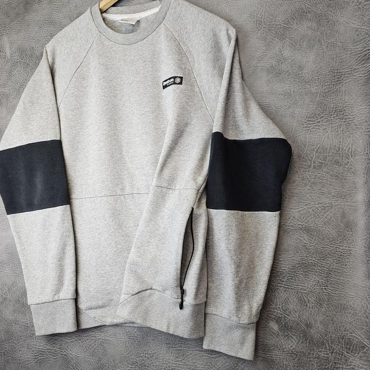 Vintage REEBOK Sweatshirt 90s S  sweater jumper crewneck with zipped pockets image 3