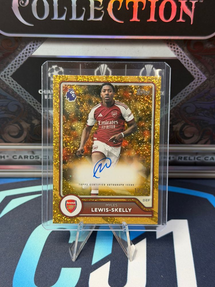 Lewis Skelly /50 Auto Topps Premier Flagship 26/27 imagen 1