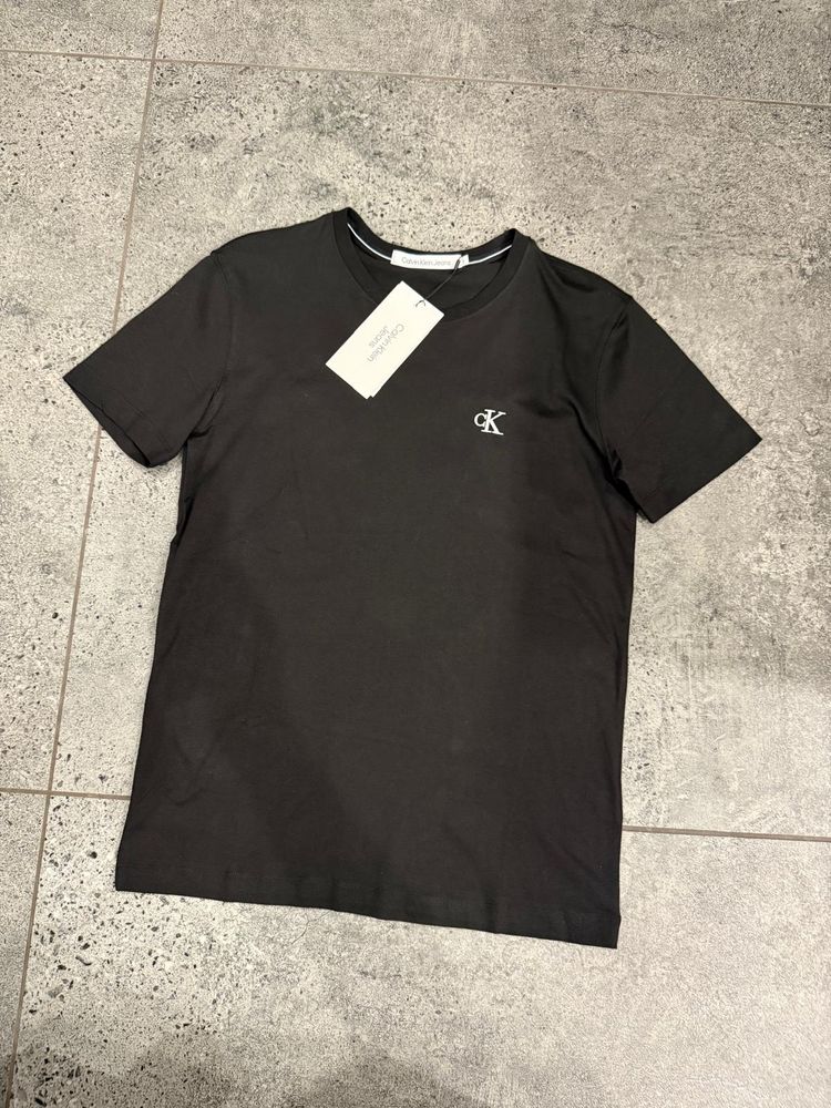 Calvin Klein Jeans Black T-Shirt