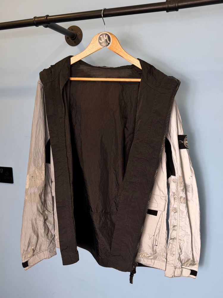 Immagine di Medium Stone Island Silver Black Plated Reflective with Mussola Gommata Jacket 6