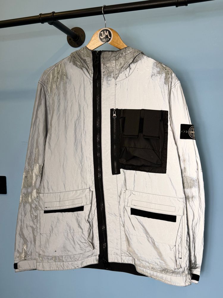 Immagine di Medium Stone Island Silver Black Plated Reflective with Mussola Gommata Jacket 5
