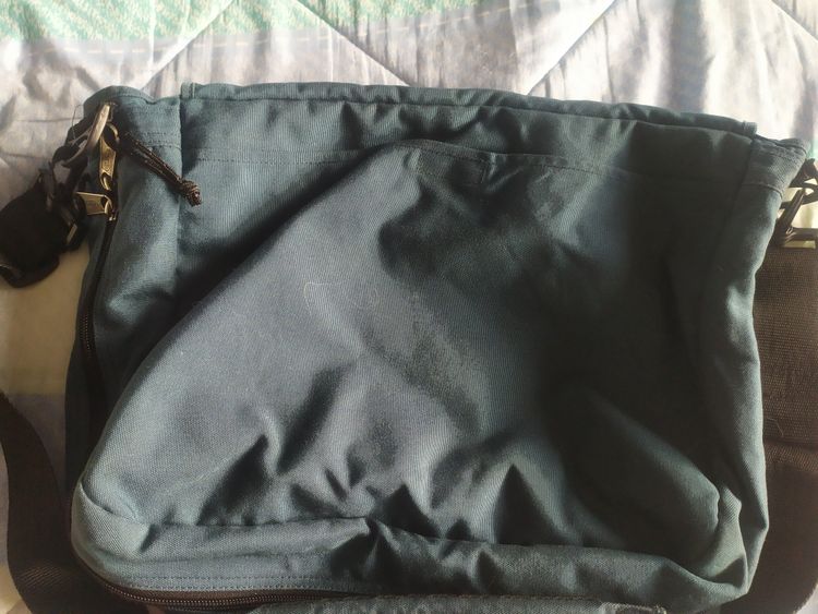 Eastpak Messenger Bag image 3