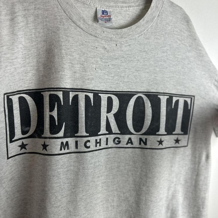 Vintage USA Detroit Michigan holiday destination graphic t shirt 2