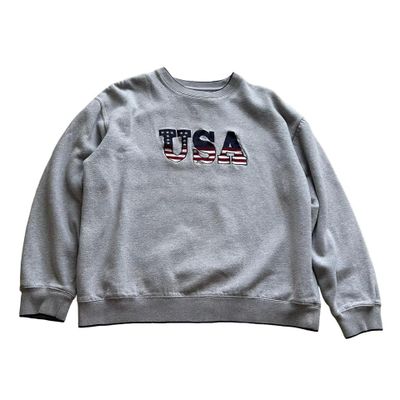 Y2K USA crew neck embroidered tourist style sweatshirt. 3