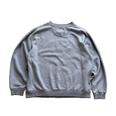 Y2K USA crew neck embroidered tourist style sweatshirt. 4