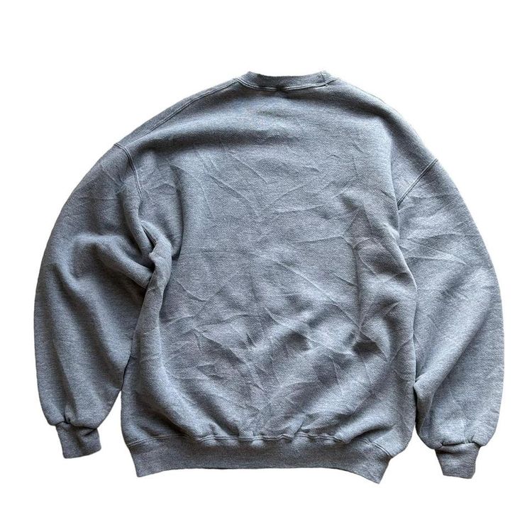 Y2K grey sports graphic print sweatshirt. 2006 racquet ball design. 4