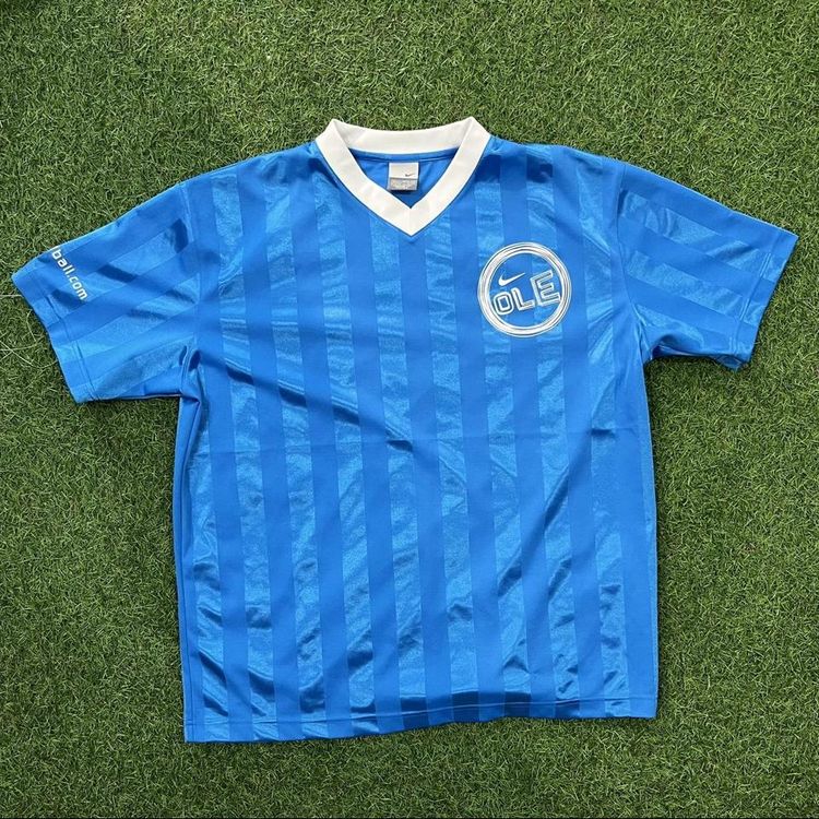 Light blue Nike sports top